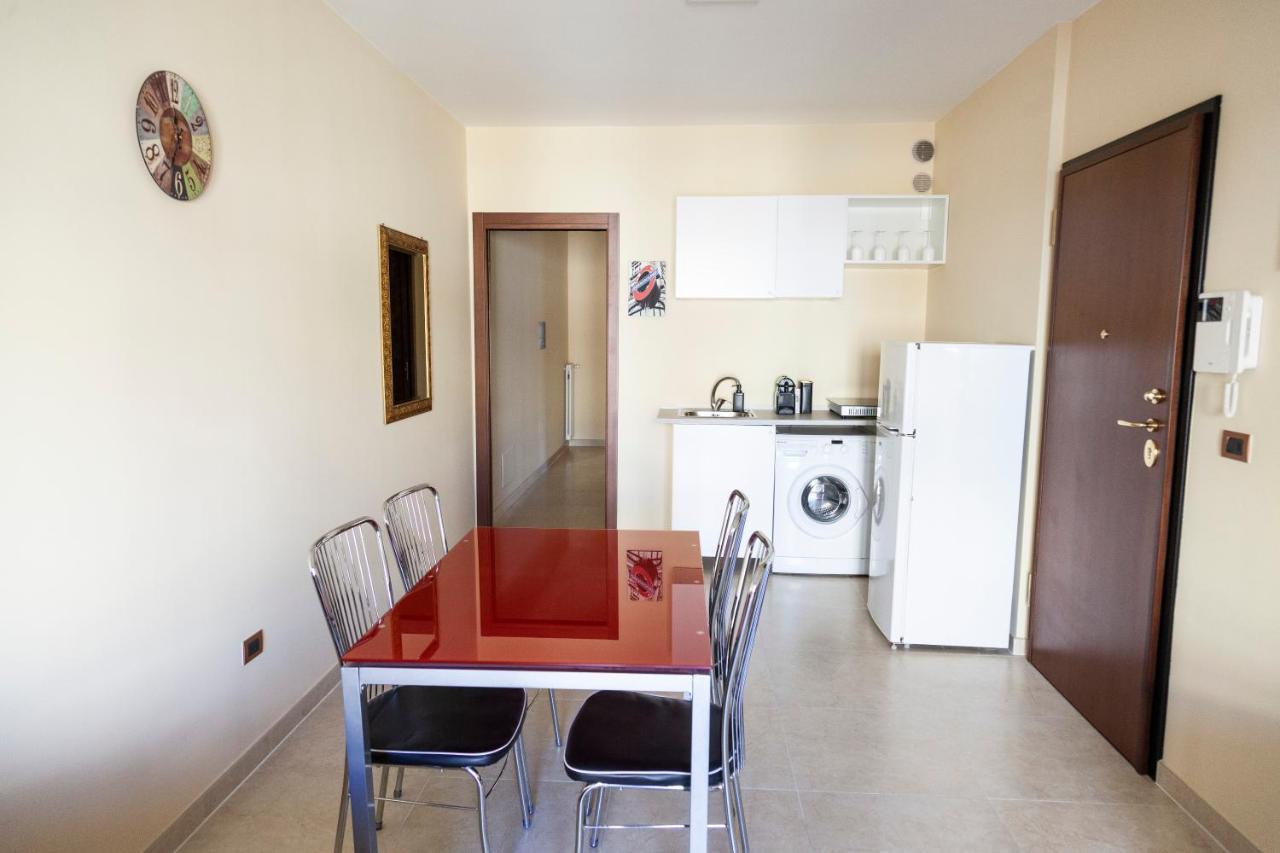 Calefati Holiday Bari Exterior foto